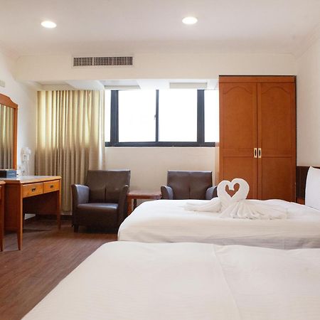 Yuai Fu Hao Hotel Taichung Exterior photo