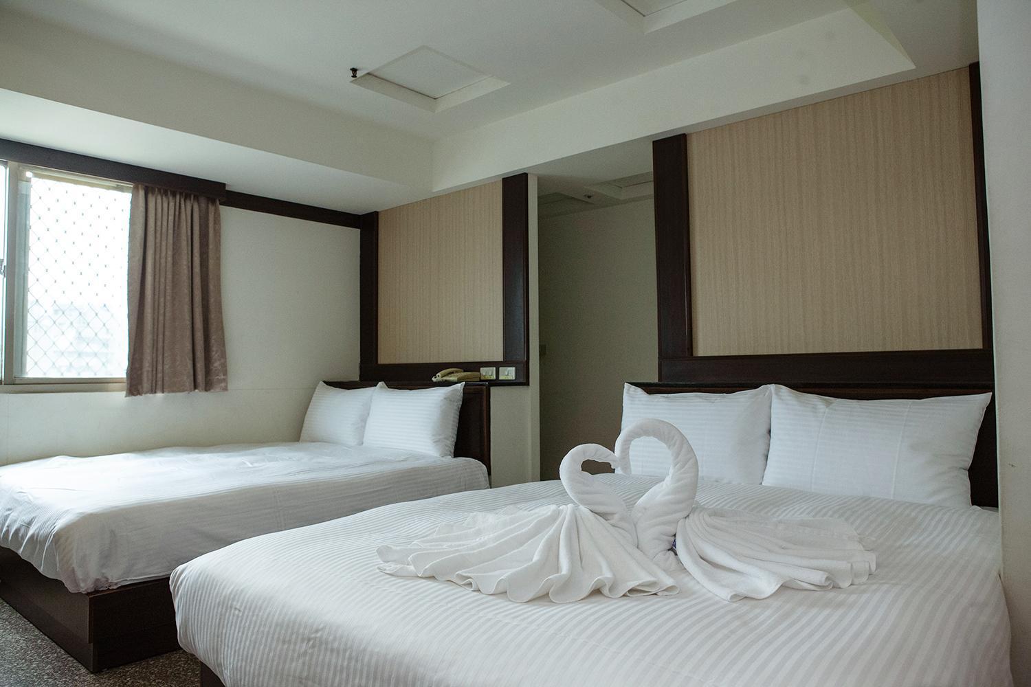 Yuai Fu Hao Hotel Taichung Exterior photo