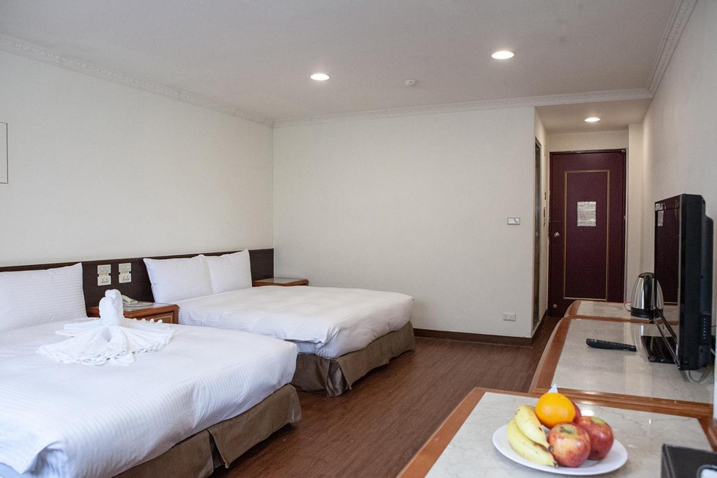 Yuai Fu Hao Hotel Taichung Exterior photo