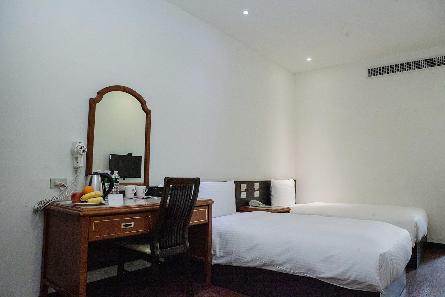 Yuai Fu Hao Hotel Taichung Exterior photo