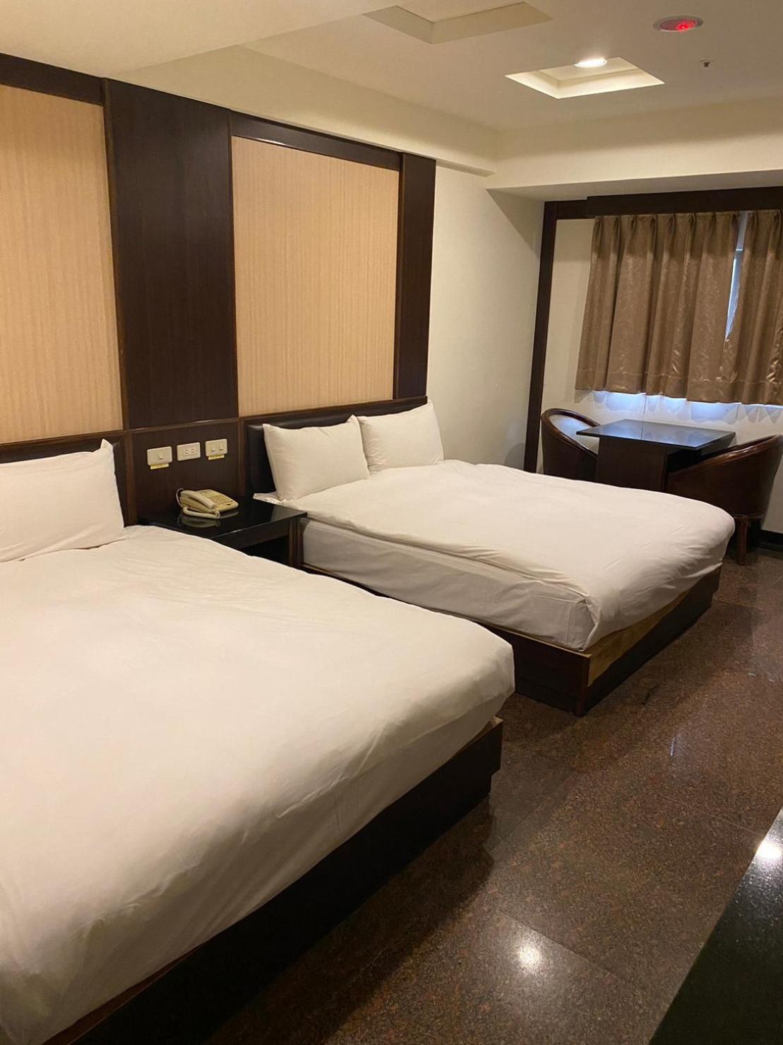 Yuai Fu Hao Hotel Taichung Exterior photo