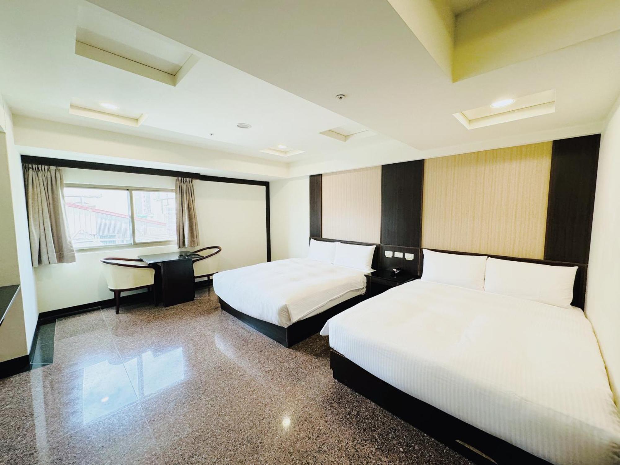 Yuai Fu Hao Hotel Taichung Exterior photo