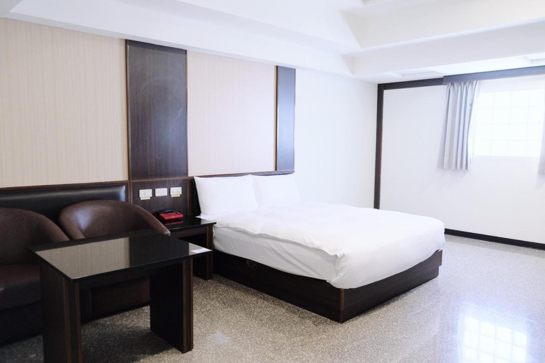 Yuai Fu Hao Hotel Taichung Exterior photo