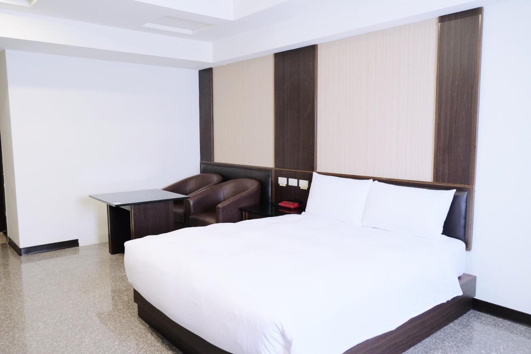 Yuai Fu Hao Hotel Taichung Exterior photo